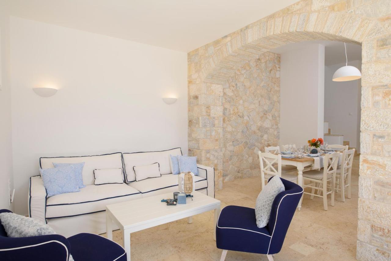 Tholariani Villas アモルゴス島 エクステリア 写真
