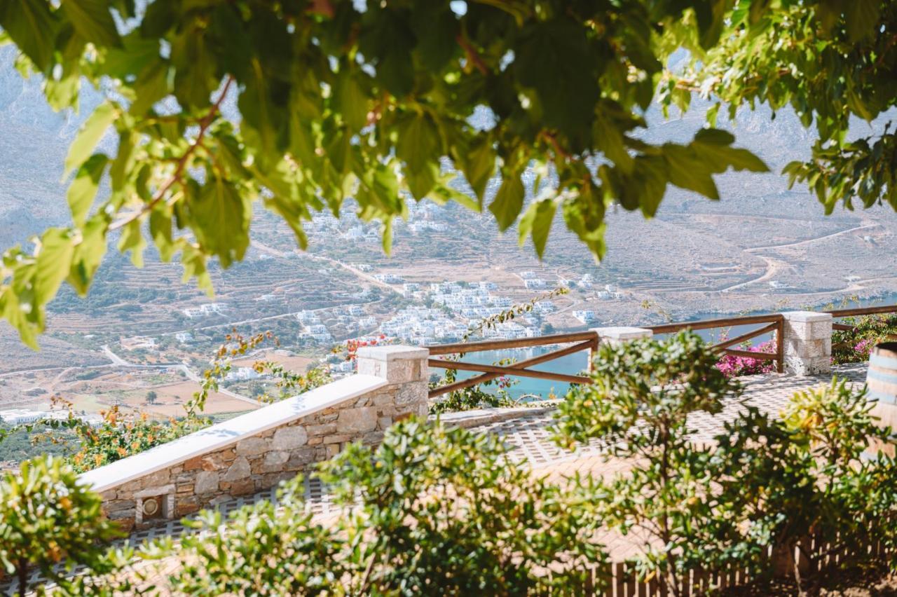 Tholariani Villas アモルゴス島 エクステリア 写真